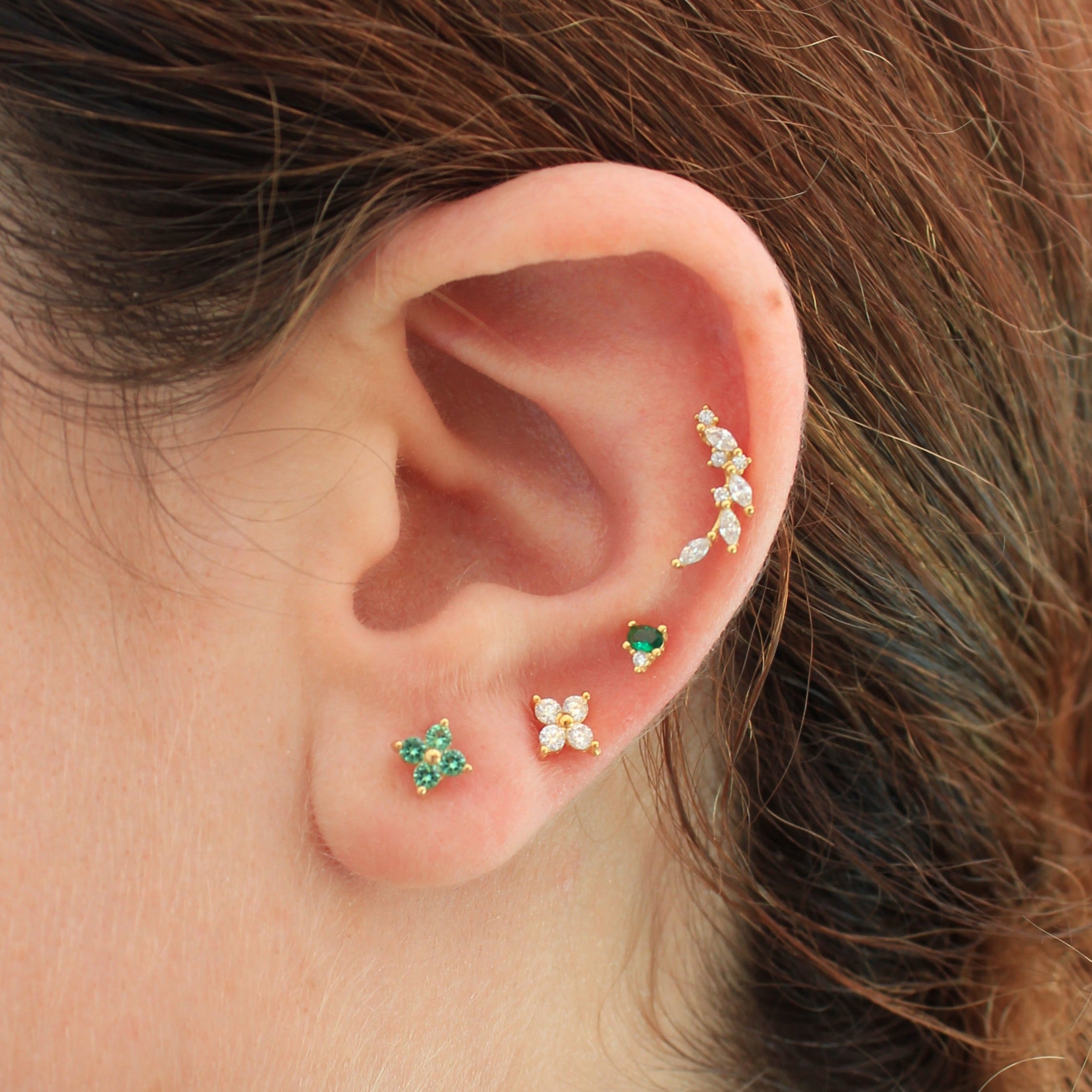 Piercing oreja con forma de luna | Piercings online - ALVENT