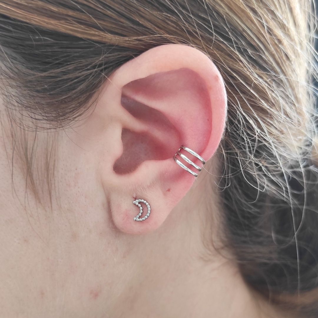 Ear cuff Triple, Piercing falso en plata de ley · Al Vent