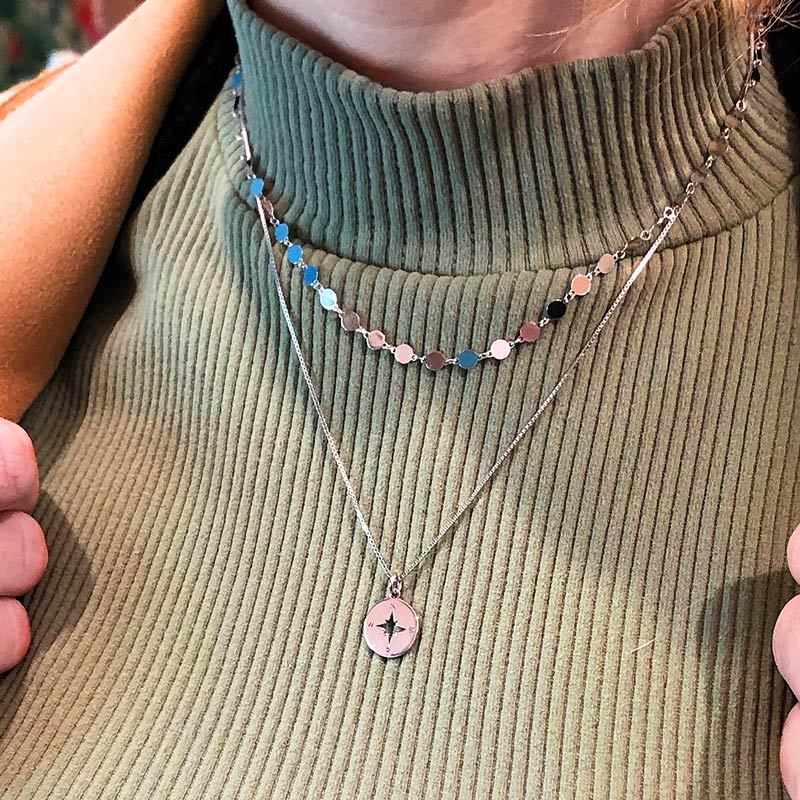 Collar con colgante de la rosa de los vientos | Collares de plata